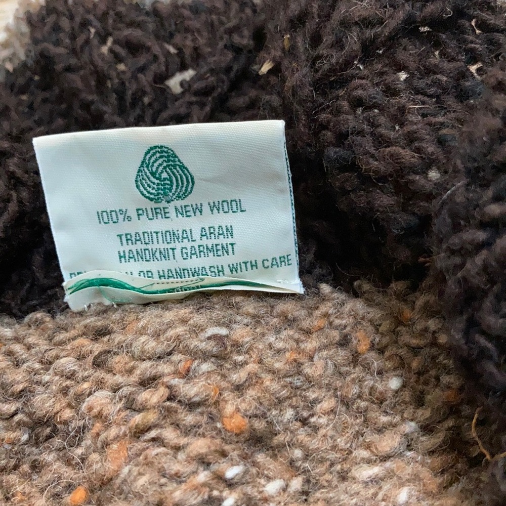 Blarney Woolen Mills handknit sweater coat - Picture 10 of 10